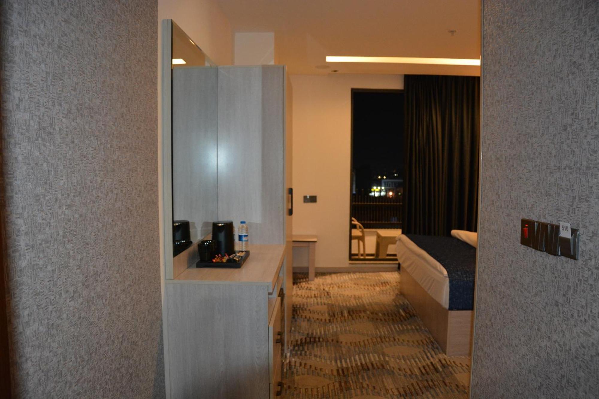 Myflower 3 Hotel - Myflower Hotels Chain - Erbil Bagian luar foto